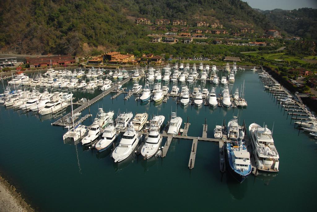 Stay In Cr Los Suenos Condos Jaco Exterior photo