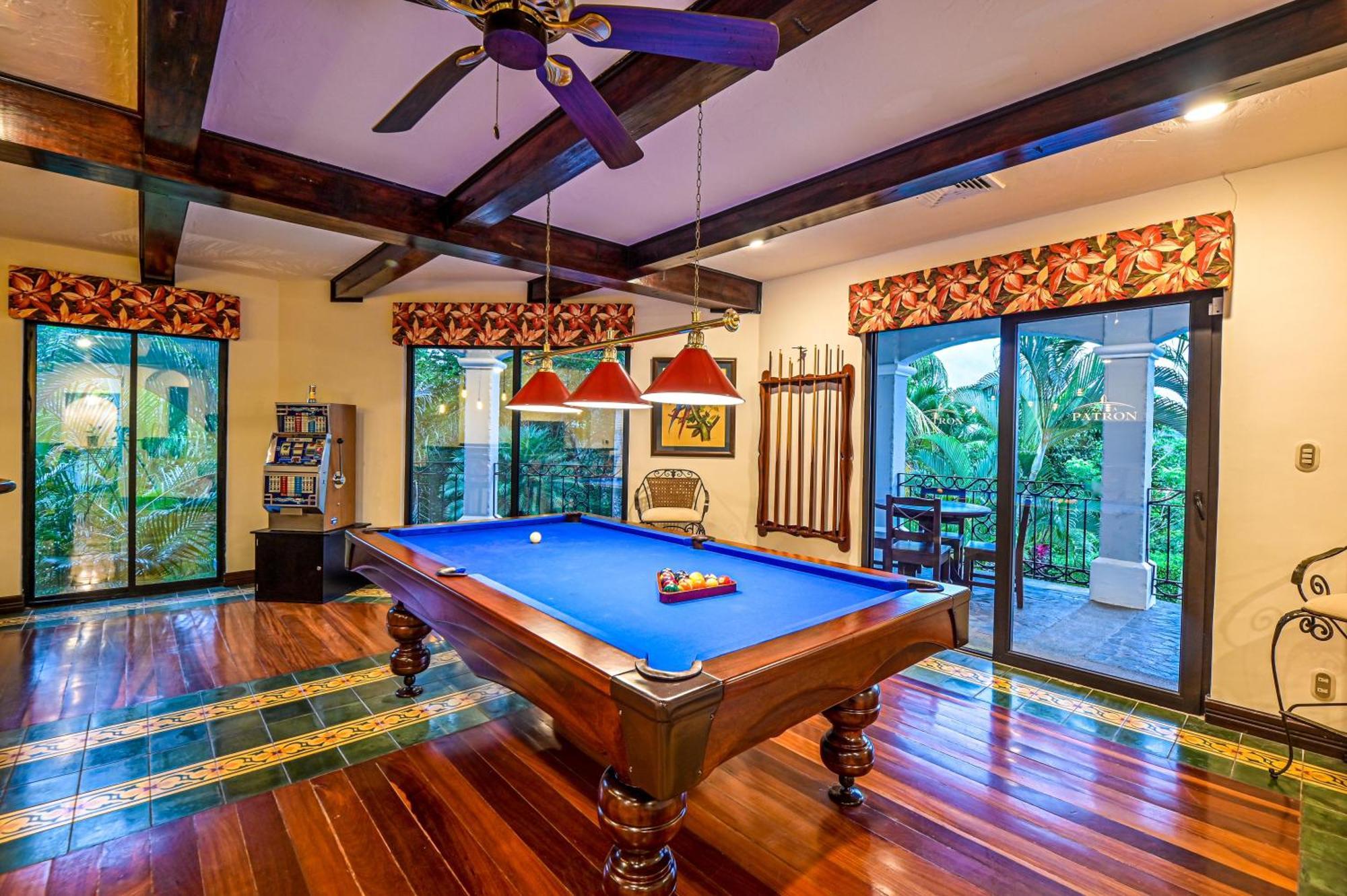 Stay In Cr Los Suenos Condos Jaco Room photo
