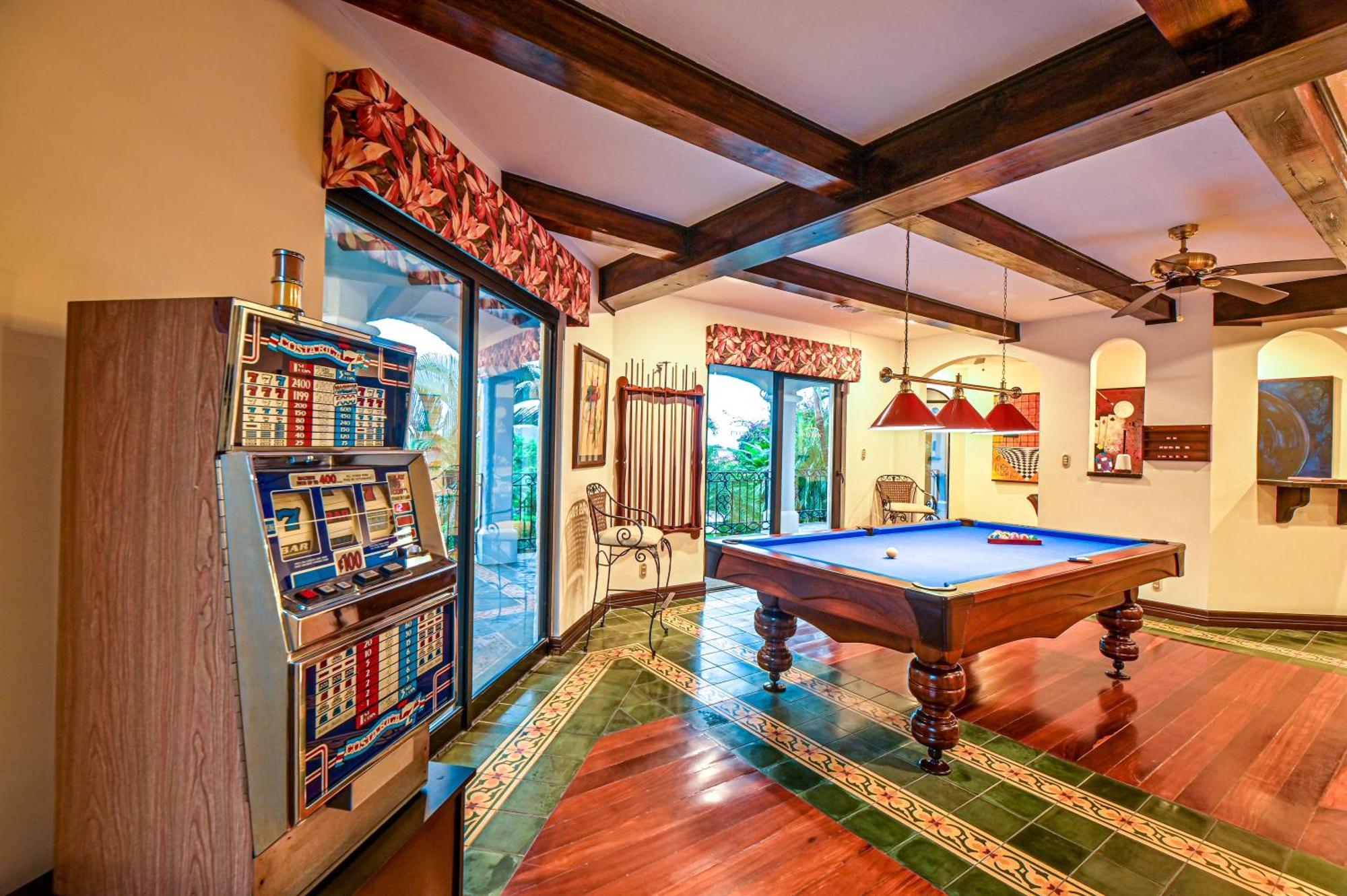 Stay In Cr Los Suenos Condos Jaco Room photo