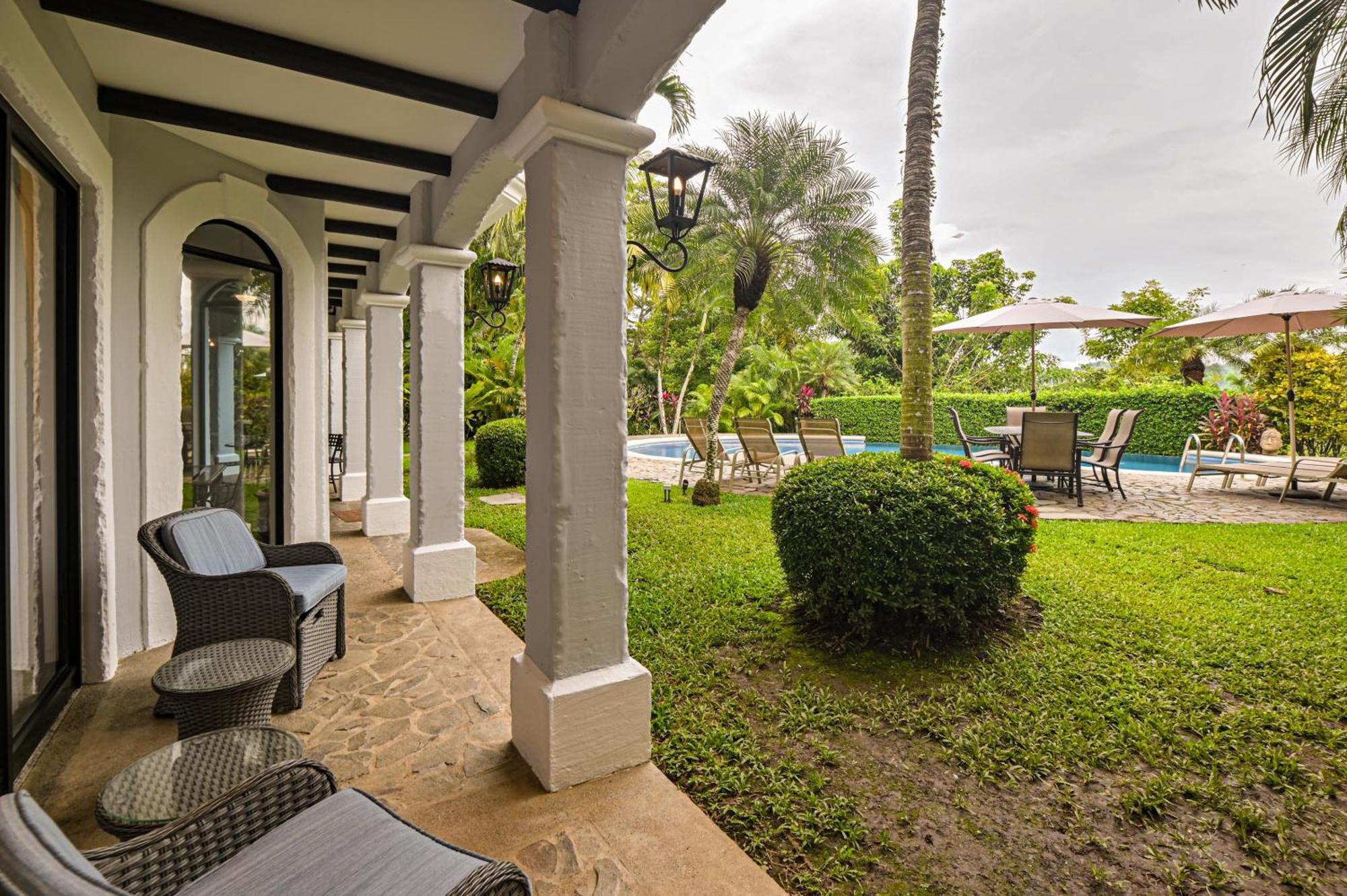 Stay In Cr Los Suenos Condos Jaco Room photo