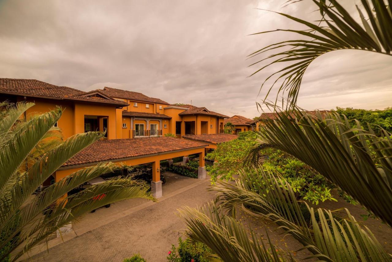 Stay In Cr Los Suenos Condos Jaco Exterior photo
